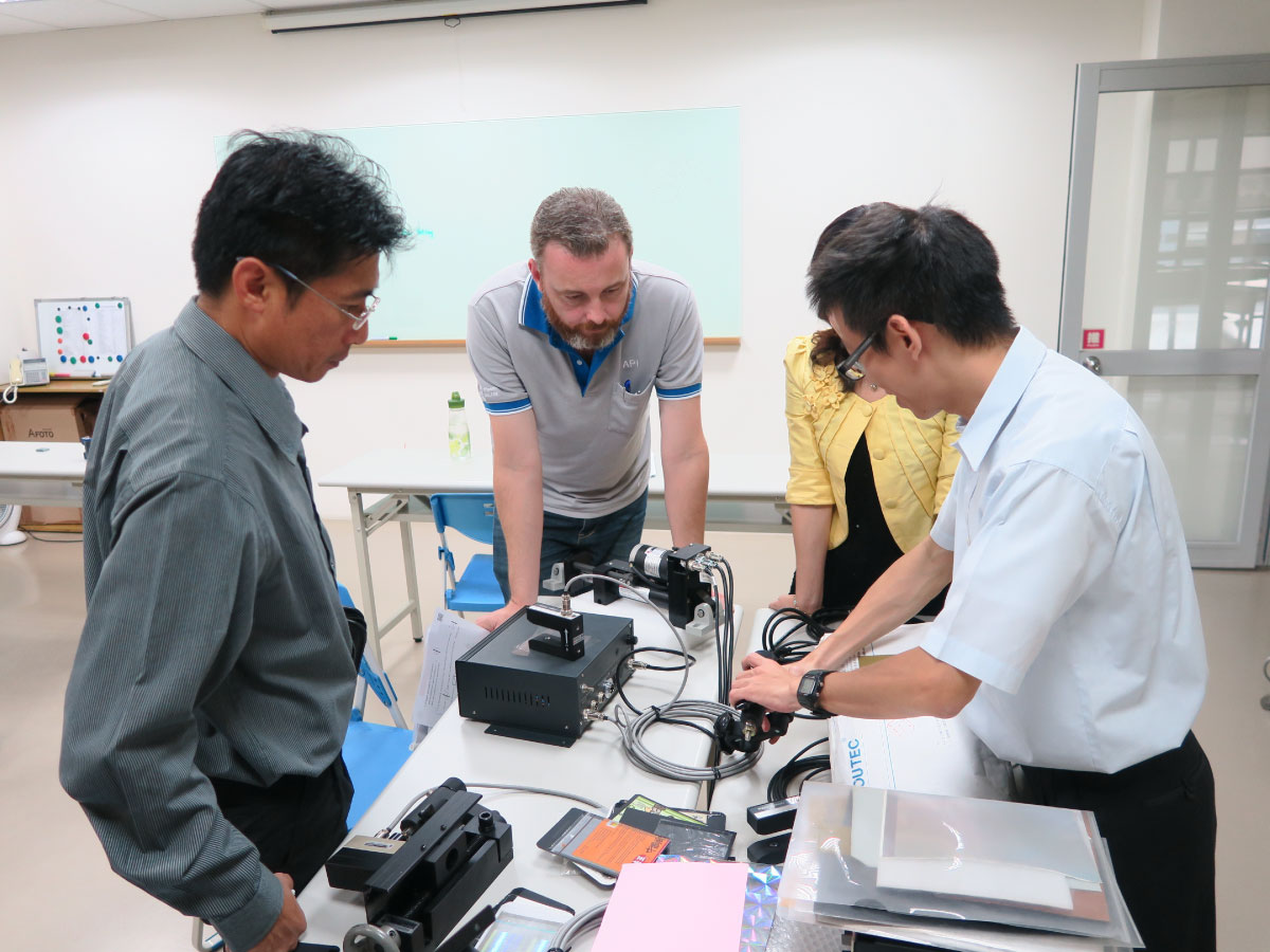 泰國糾偏系統 / ชุดควบคุมขอบข้าง ประเทศไทย 泰國糾偏系統 / ชุดควบคุมขอบข้าง ประเทศไทย