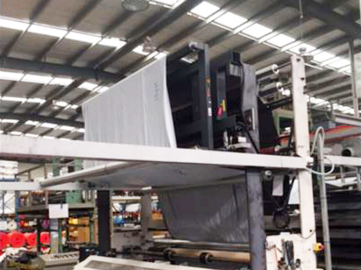 Web Guiding System Solution for Blown Film Machine Web Guiding System Solution for Blown Film Machine