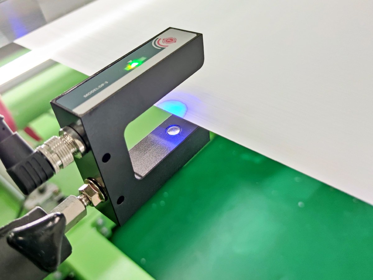 藍光式電眼DP-3用於紙張 藍光式電眼DP-3用於紙張