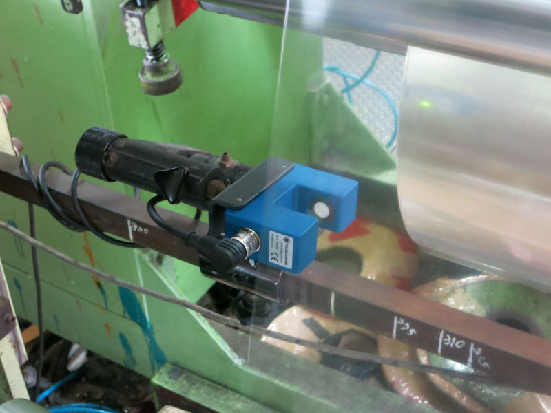 Bộ dẫn hướng dùng cho màng Bộ dẫn hướng dùng cho màng